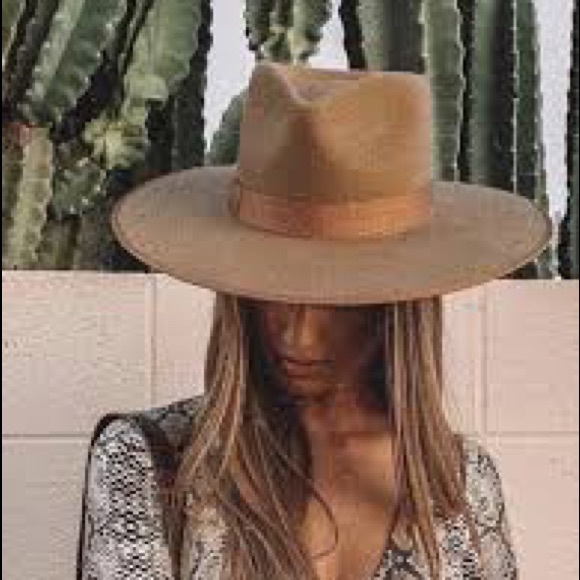 Lack of Color Teak Rancher - Picture 3 of 7